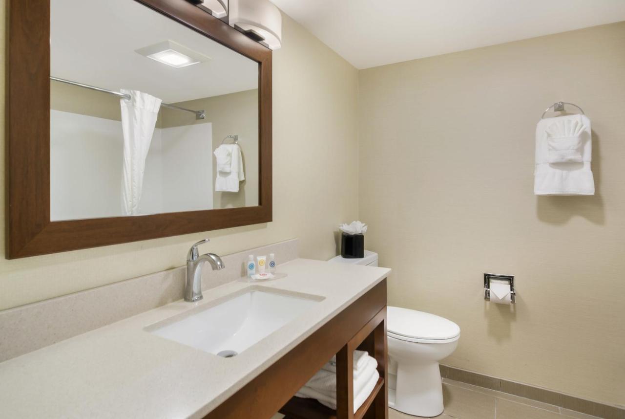 Comfort Inn Virginia Horse Center Lexington Dış mekan fotoğraf