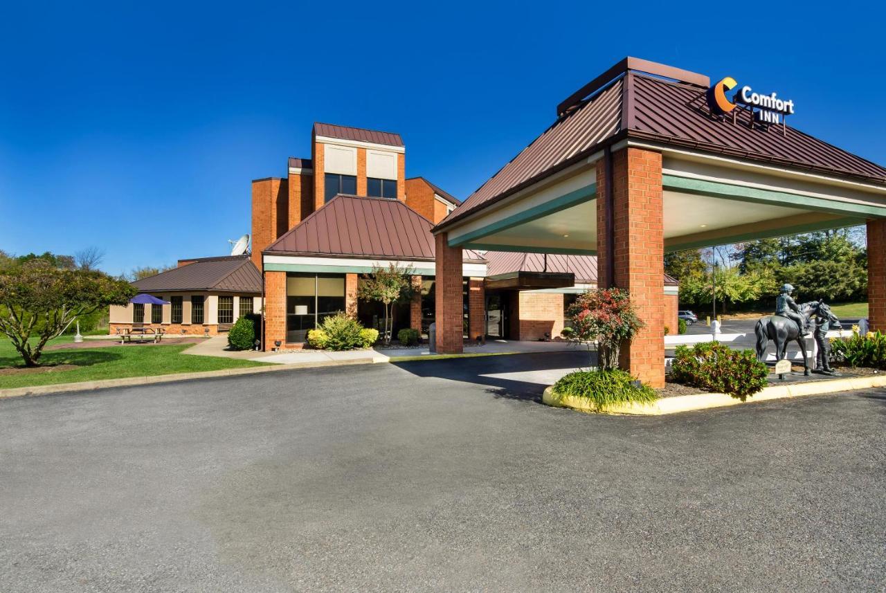 Comfort Inn Virginia Horse Center Lexington Dış mekan fotoğraf